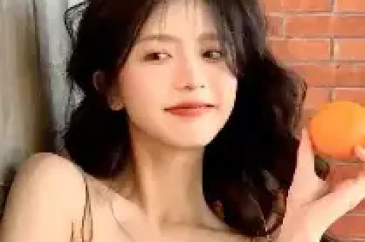 49岁香港歌手曾卷入各种绯闻后惨遭雪藏只认爱过张栢芝！