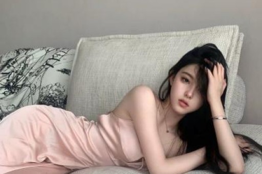 吃相太丑！出轨卖假狂赚百万伊能静遭央视曝光秦昊也救不了她