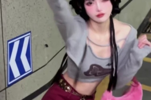 克洛维克拉与沃啊·薇姬绯闻曝光：新恋情还是炒作？